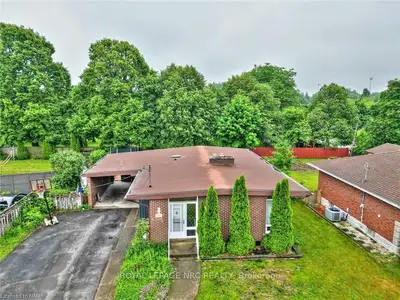 6606 Glendoone Street, Niagara Falls, On L2j 1e9