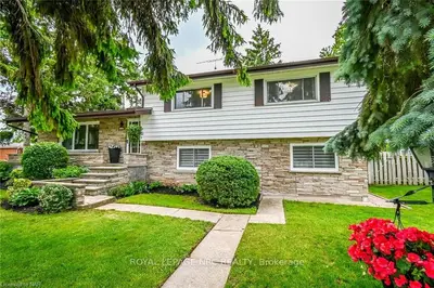 10 South Crescent, Port Colborne, On L3k 2x9