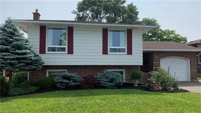 24 Steven Street, Welland, On L3c 6c4
