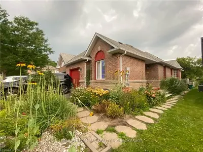42 Jefferson Court W, Welland, On L3c 7g5