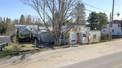 5550 Hwy 620, Wollaston, ON, K0L 1P0