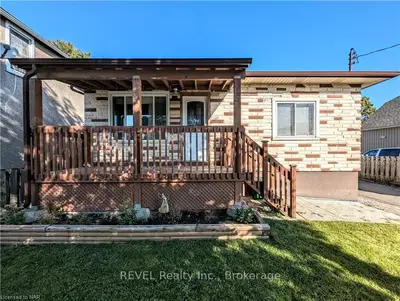 15 Balmoral Avenue, Welland, On L3b 1s3