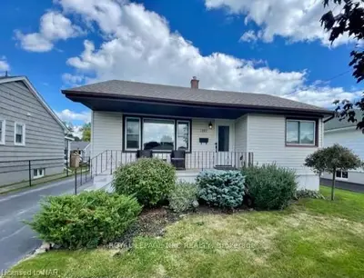 187 Homewood Avenue, Port Colborne, On L3k 5m2