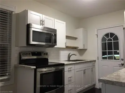 369 Ridge Road N Rear, Fort Erie, On L0s 1n0