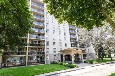 6400 Huggins Street 706, Niagara Falls, On L2j 3g5