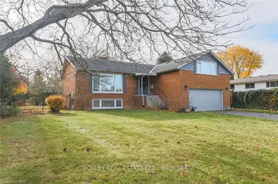 1 Tottenham Court, Niagara-on-the-lake, On, L0s 1j0