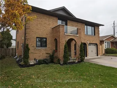 7623 Chorozy Street, Niagara Falls, On L2h 2p1