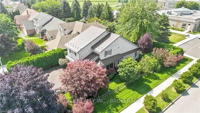 615 SIMCOE Street, Niagara-on-the-Lake, ON L0S 1J0