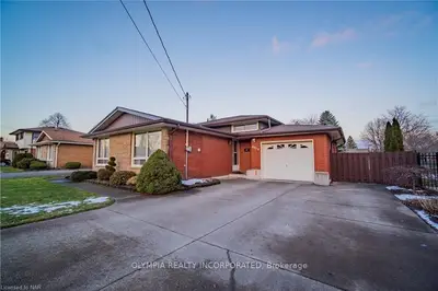 3010 Saint George Avenue, Niagara Falls, On L2j 2p2