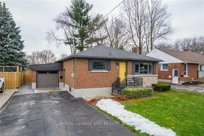2778 Portage Road, Niagara Falls, On L2j 2j3