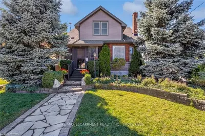 5559 Glenholme Avenue Main, Niagara Falls, On L2g 4y1