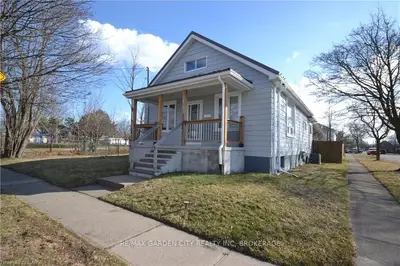 201 Beatrice Street, Welland, On L3b 2z4