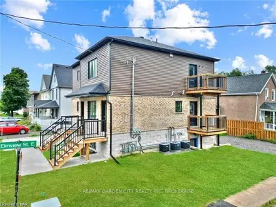 272 Niagara Street 1, Welland, On L3c 1k4