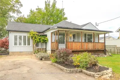 148 Wellington Street, Port Colborne, On L3k 2j9