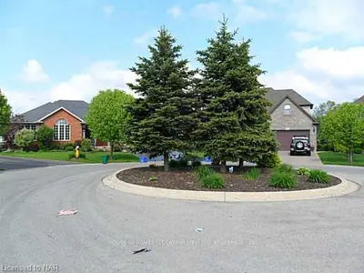 384 Jasmine Crescent, Fort Erie, On L2a 6p8