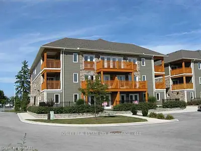 678 Line 2 Road 304, Niagara-on-the-lake, On L0s 1t0