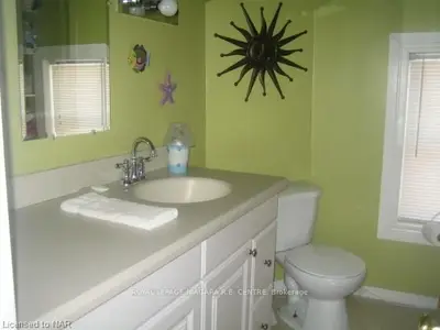 104 King Street, Port Colborne, On L3k 4e9