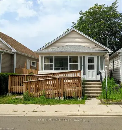 11 Wilson Street, St. Catharines, On L2r 5z9