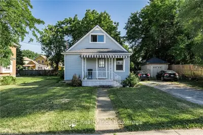 5802 NORTH Street, Niagara Falls, ON L2G 1J6