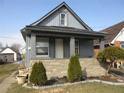 28 COMMERCIAL Street, Welland, ON L3B 2P4