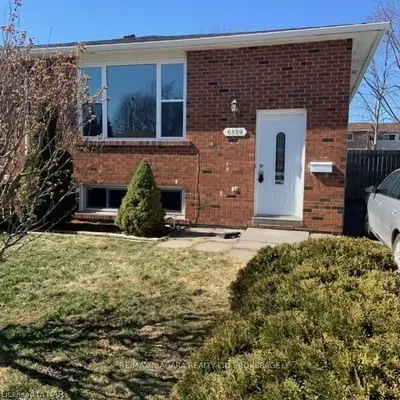 6889 WARDEN-(UPPER LEVEL) Avenue, Niagara Falls, ON L2G 5P4