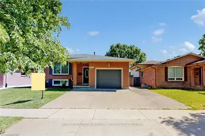 7924 TAD Street, Niagara Falls, ON L2H 1H7