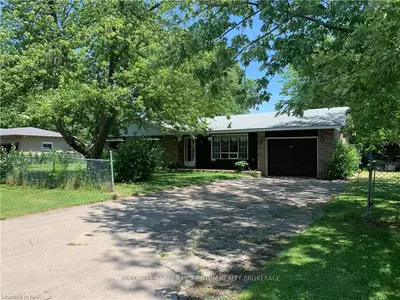 51 ST GEORGE Court, Fort Erie, ON L0S 1B0