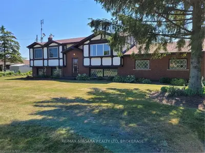 2200 HOUCK Crescent, Fort Erie, ON L2A 5M4