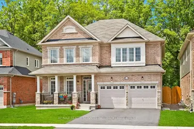 9397 TALLGRASS Avenue, Niagara Falls, ON L2G 0Y2