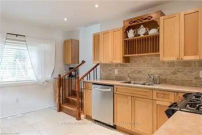 19 Concession Road, Fort Erie, On L2a 4g3