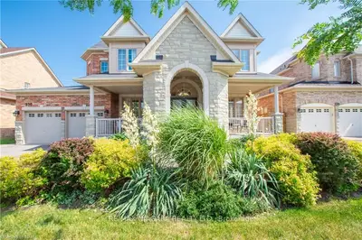 230 WRIGHT Crescent, Niagara-on-the-Lake, ON L0S 1J0