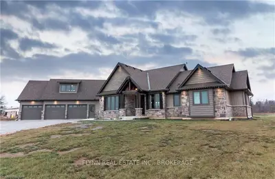 321 STONEY CREEK Road, Haldimand County, ON N0A 1R0