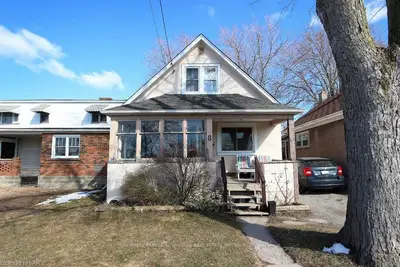 8 MCALPINE Avenue S, Welland, ON L3B 1T6