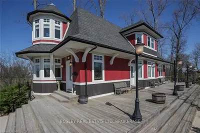 134 Albany Street, Fort Erie, ON L2A 1L6