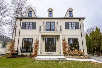 130 Tanbark Road, Niagara-on-the-Lake, ON L0S 1P0