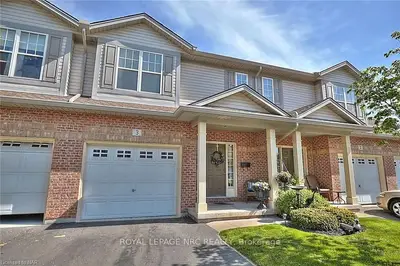 5595 DRUMMOND Road 3, Niagara Falls, ON L2G 4L2