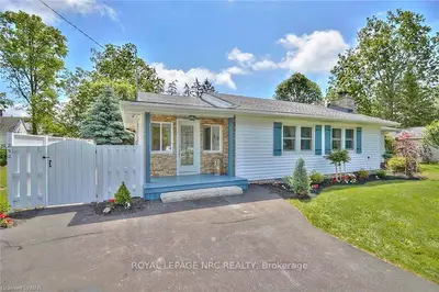 252 Cherry Hill Boulevard, Fort Erie, ON L0S 1B0