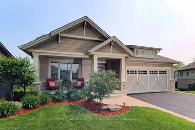 3 MANORWOOD Drive, West Lincoln, ON L0R 2A0