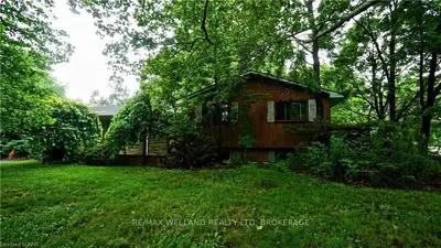 2 Park Lane, Port Colborne, ON L3K 4C4