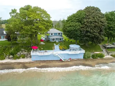 12509 LAKESHORE Road, Wainfleet, ON L0S 1V0