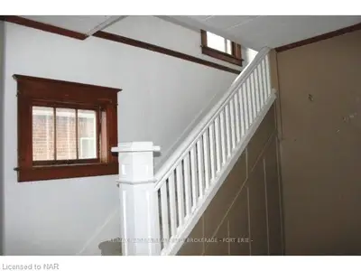 136 BERTIE Street, Fort Erie, ON L2A 1Y6