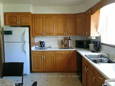 77 ELMWOOD Avenue, Fort Erie, ON L0S 1B0