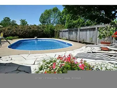 2240 EFFINGHAM Street, Out of Area, VA L0S 1M0