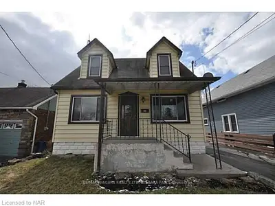 114 MCCAIN Street, Port Colborne, ON L3K 3R1