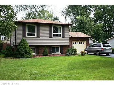 564 Lakeside Road, Fort Erie, ON L2A 4Y1