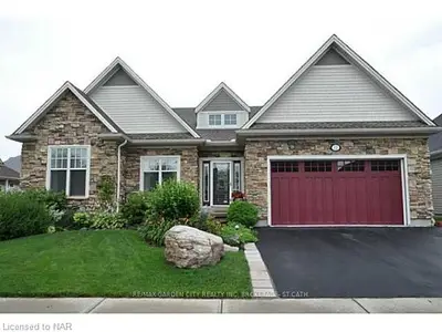 12 SPINNAKER Drive, Fort Erie, ON L0S 1N0