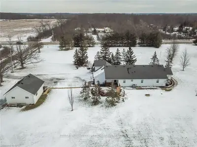 3011 POINT ABINO Road, Fort Erie, ON l0s 1s0