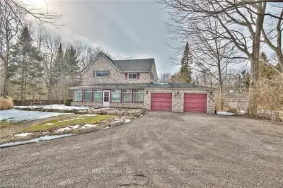 609 POINT ABINO Road S, Fort Erie, ON L0S 1N0