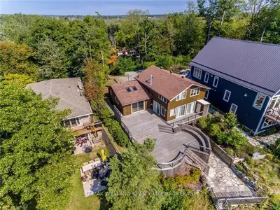 10413 LAKESHORE Road W, Wainfleet, ON L3K 5V4
