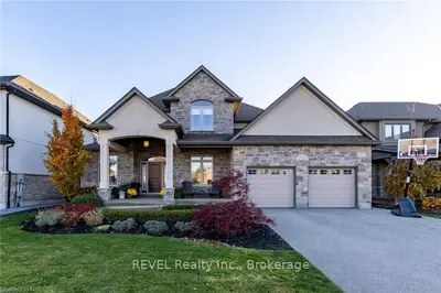 13 ANGELS Drive, Niagara-on-the-Lake, ON L0S 1J0